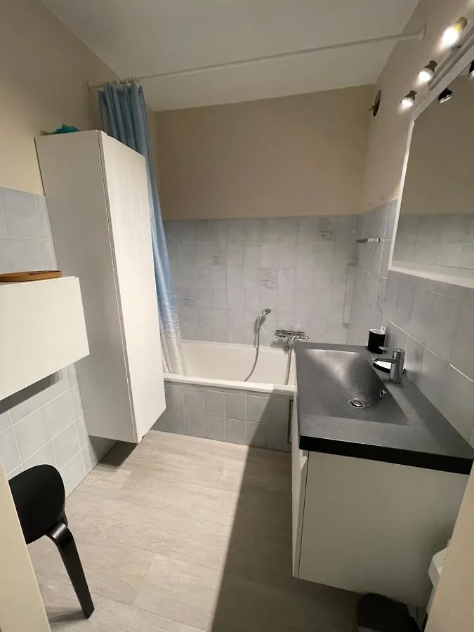 Studio 4 P A 50 M De La Plage Ostende 0*,